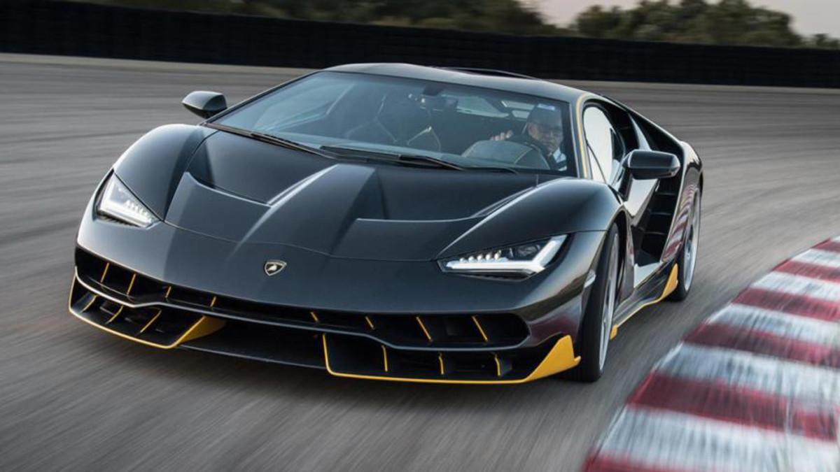El Centenario Coupé se une a los Transformers