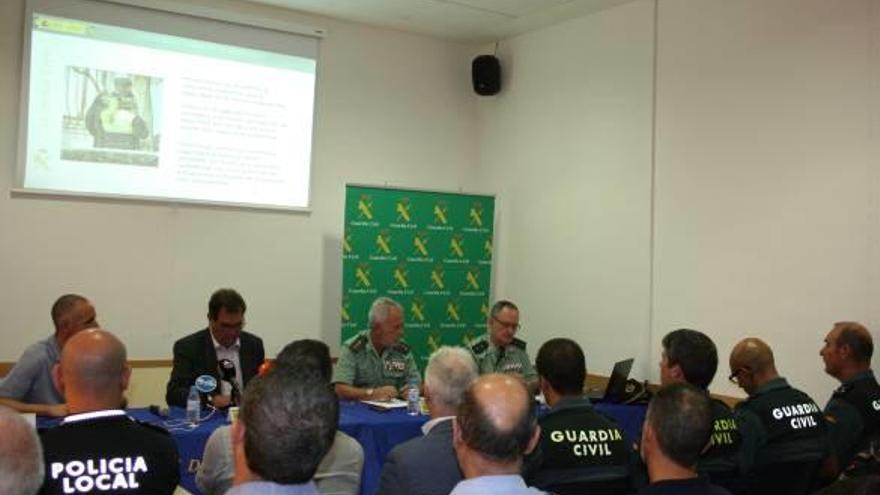 Presentación en Agost del plan de seguridad para la recolección de uva de mesa.