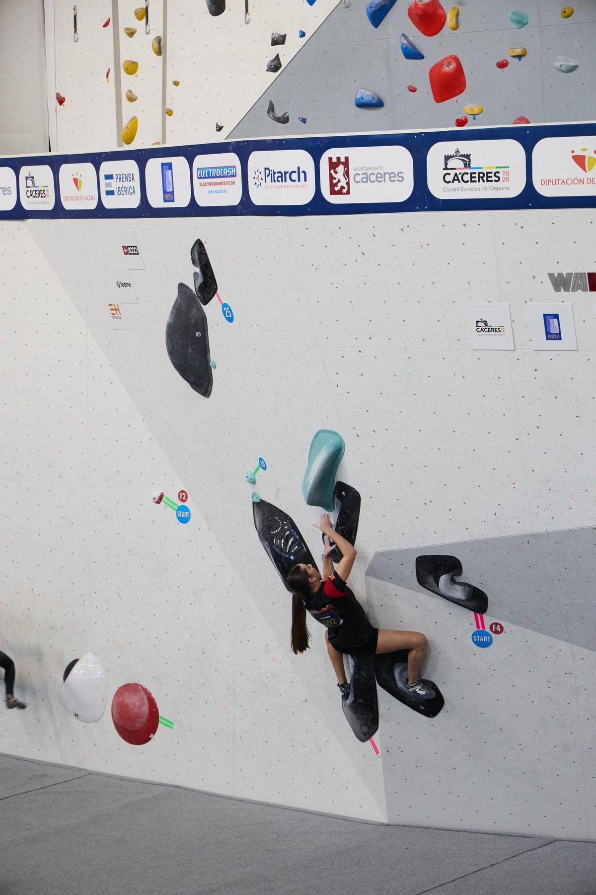 Galería | Arranca la primera jornada de la Copa de España de Escalada en Cáceres Galería | Arranca la primera jornada de la Copa de España de Escalada en Cáceres