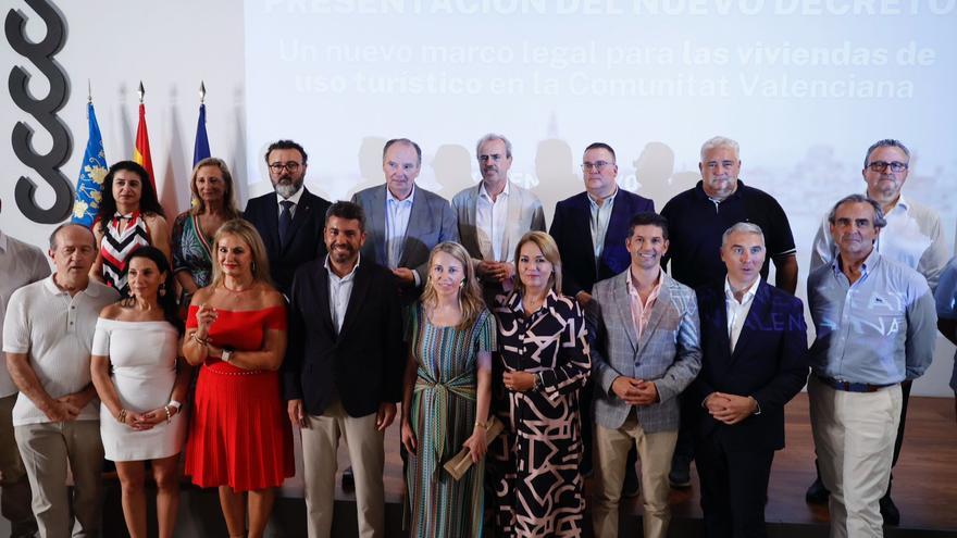 El &#039;Decreto Montes&#039; multará a los dueños de pisos turísticos ilegales con hasta 600.000 euros