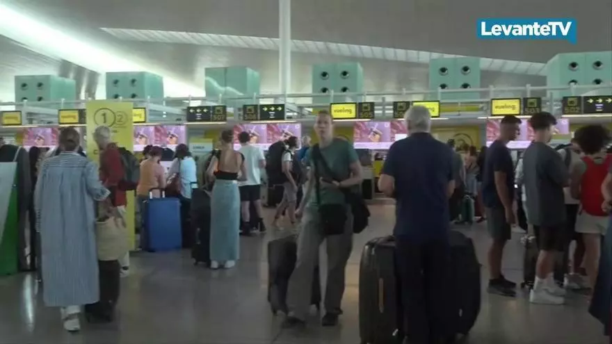 La Comunitat Valenciana lidera la recepción de turistas internacionales en España