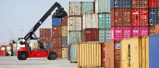 Galicia acaparó casi la mitad del negocio de la industria de ropa en España en 2021