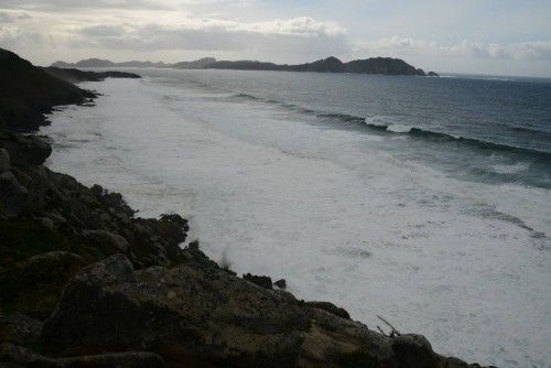 El temporal en el mar no causa daños, pero obliga a la flota a permanecer amarrada