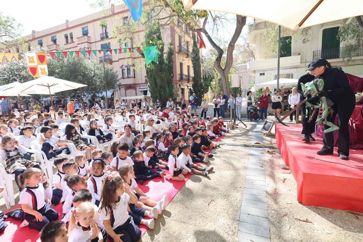 Galería: Una clase a cielo abierto de historia, 'rondaies' y justas