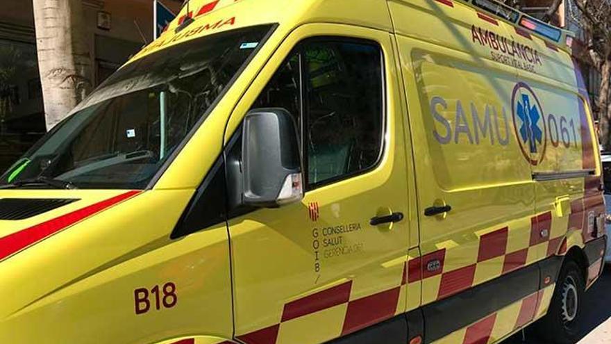 Heridas tres mujeres al chocar frontalmente dos vehículos en Santanyí