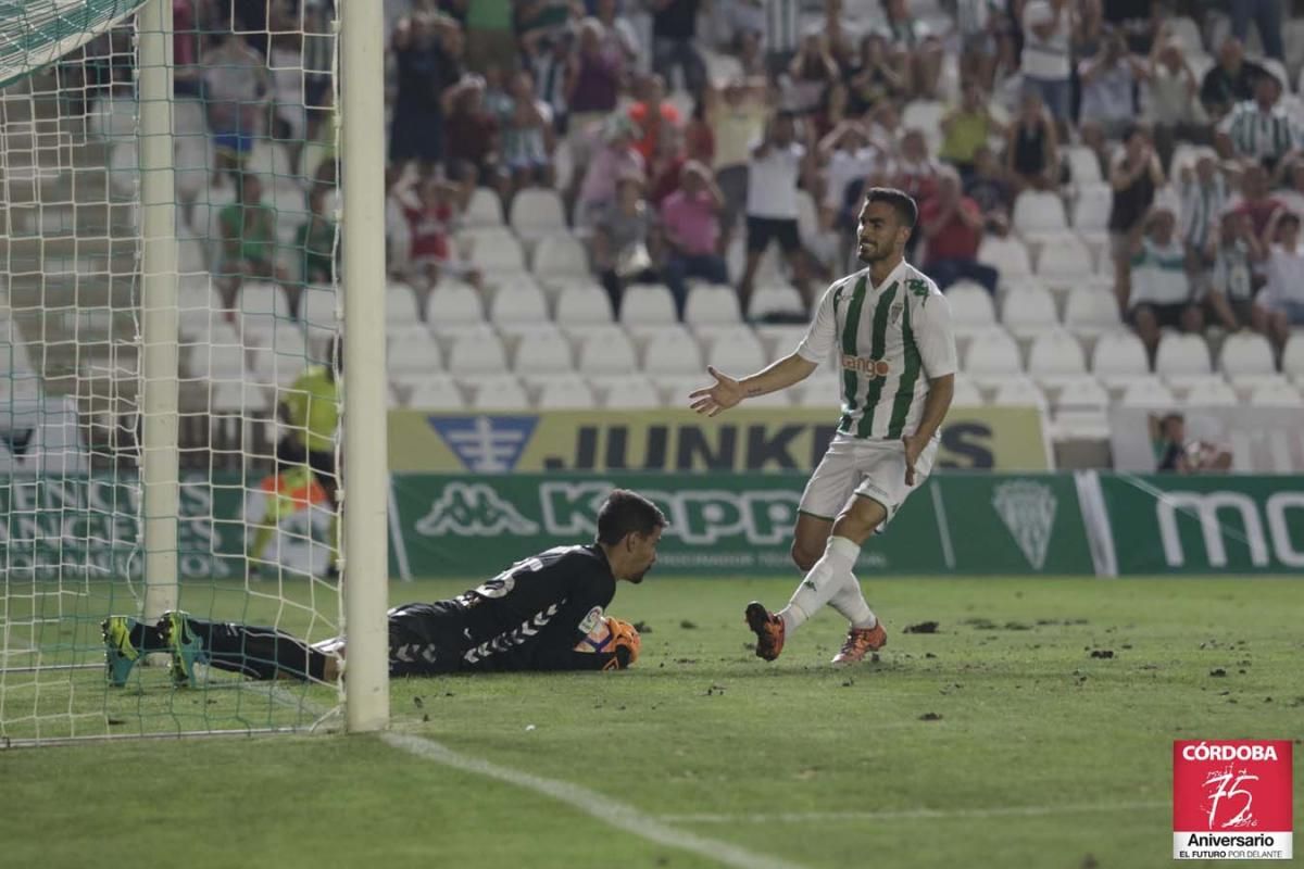 El Córdoba CF inicia la liga con victoria.