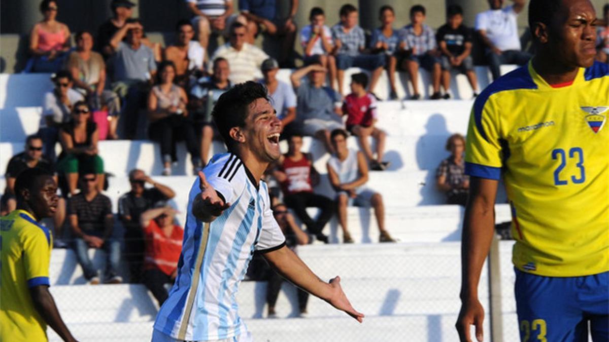 Giovanni Simeone celebra uno de sus goles ante Ecuador en el Sudamericano Sub 20