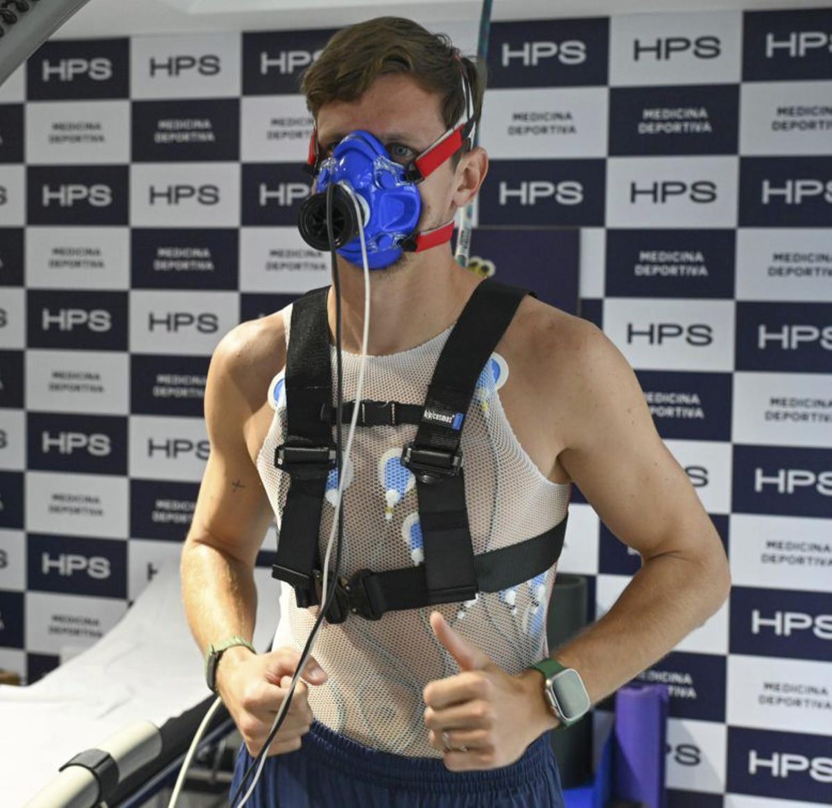 Jugadores de la Unión Deportiva Las Palmas haciéndose el reconocimiento médico en HPS.  |  | LP/DLP