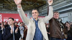 Un Sánchez sense majoria acumula una bateria d’anuncis electoralistes