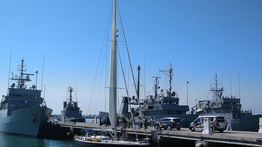 Detenidos los tres tripulantes de un velero con 1.500 kilos de cocaína