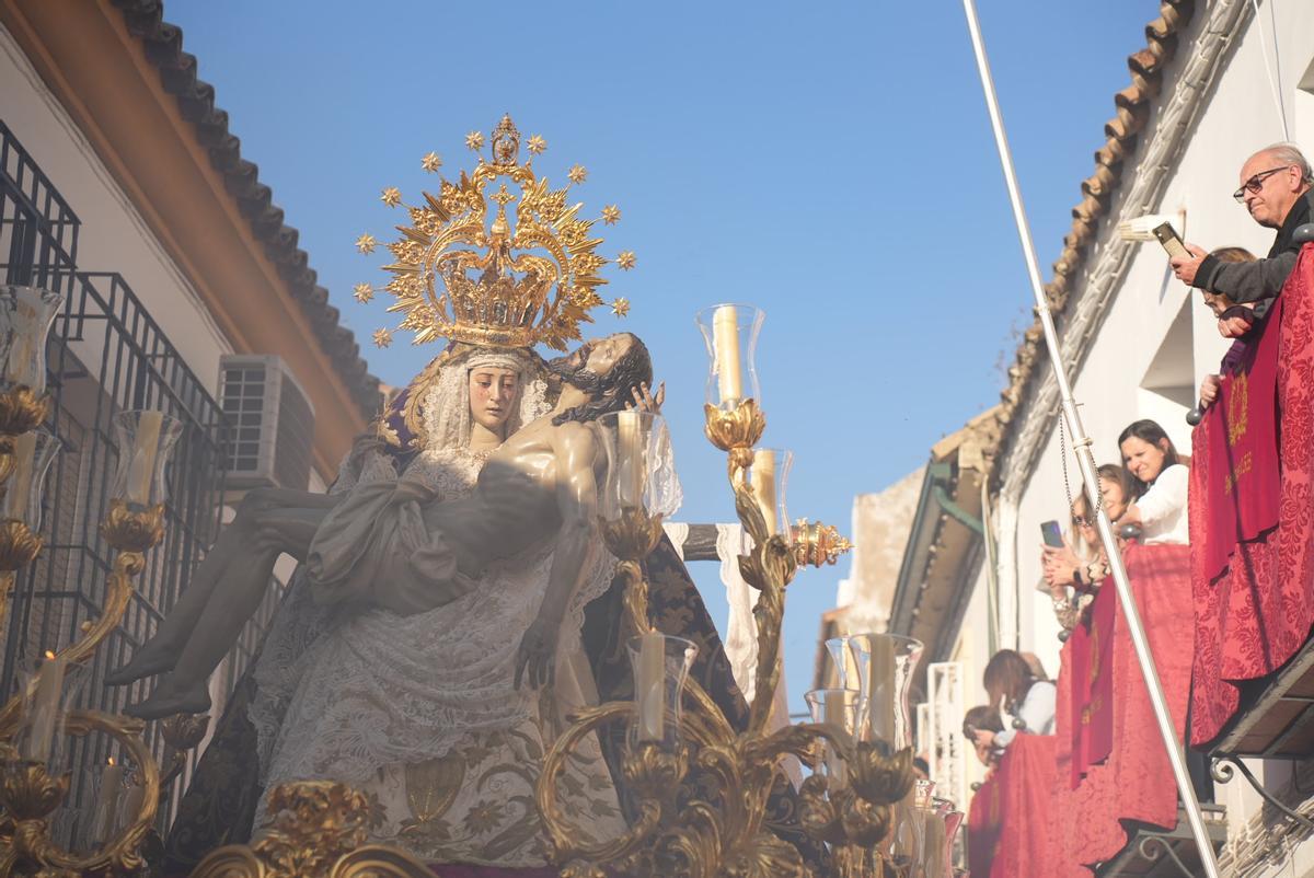 La hermandad de las Angustias, en imágenes