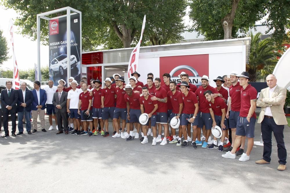 Visita del Sporting de Gijón a la Feria de Muestras de Asturias