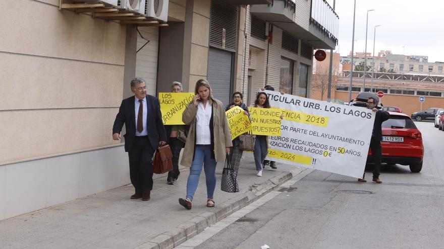 La alcaldesa de Alginet evita declarar por el atraso de la obra de Los Lagos