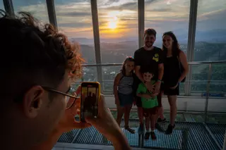 Sunset Experience, una visita al atardecer en la Torre de Collserola