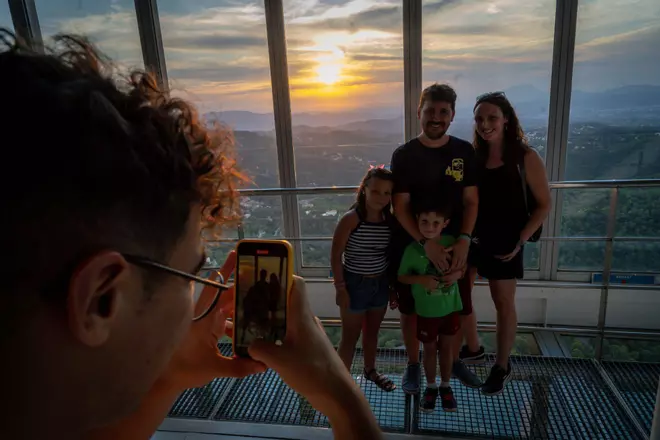 Sunset Experience, una visita al atardecer en la Torre de Collserola