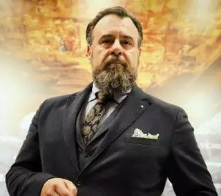 Carlos Álvarez regresa en plena forma para 'Las bodas de Fígaro' en su Málaga natal