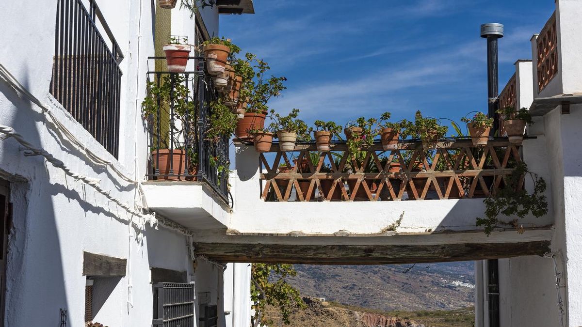 El único Pueblo Libro de España se encuentra en Alpujarra de la Sierra