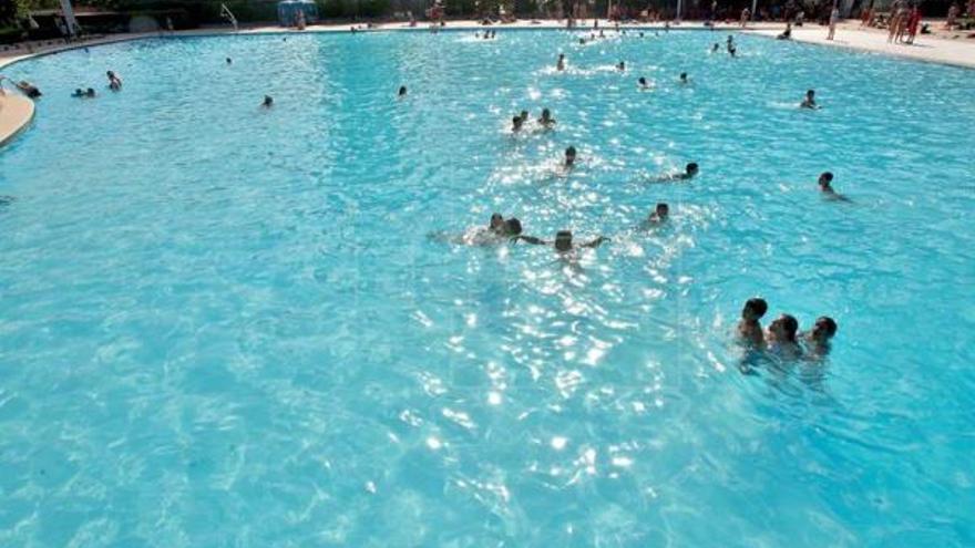 Muere el niño reanimado tras un ahogamiento en una piscina de Madrid