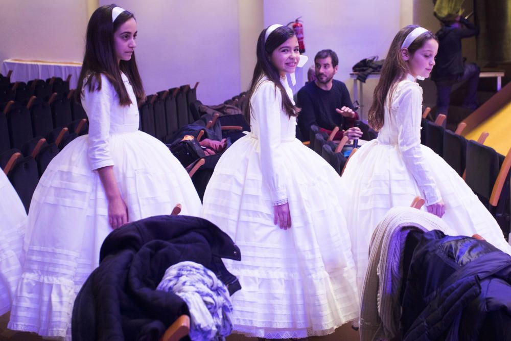 Ensayo de la exaltación de las falleras mayores