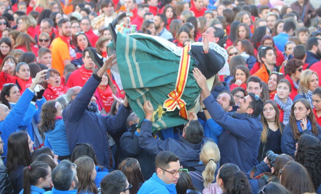 Falleras (y falleros) por el aire. La otra cara de la Crida (2016-2020)