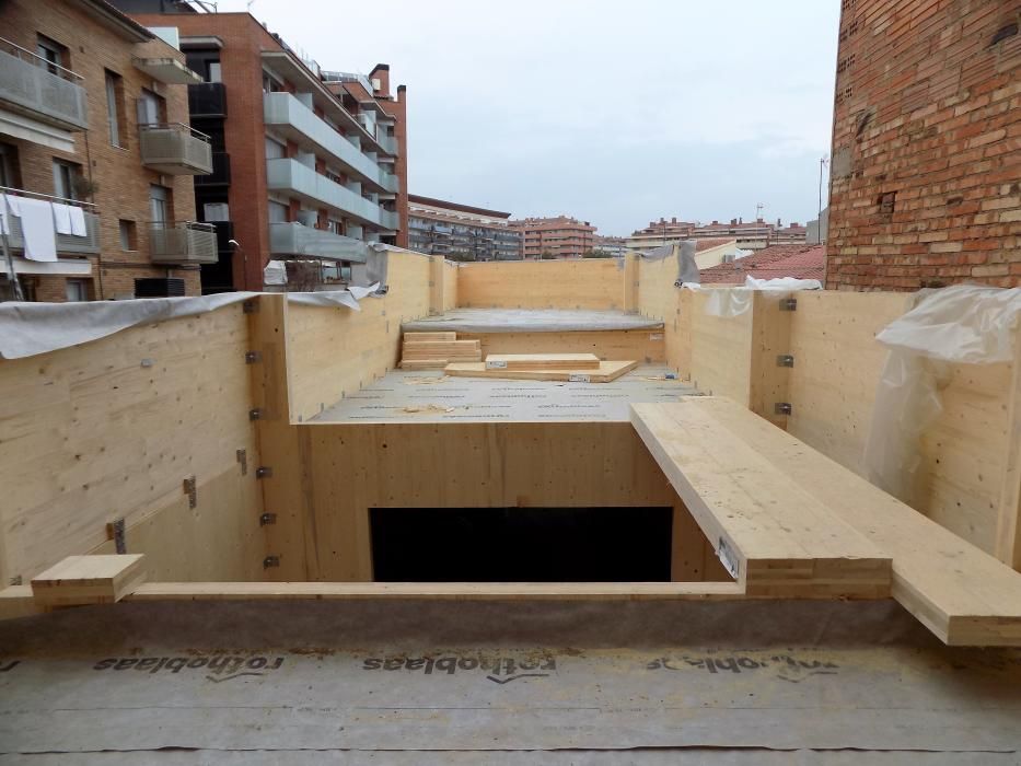 Construeixen a Manresa el primer bloc de pisos fet