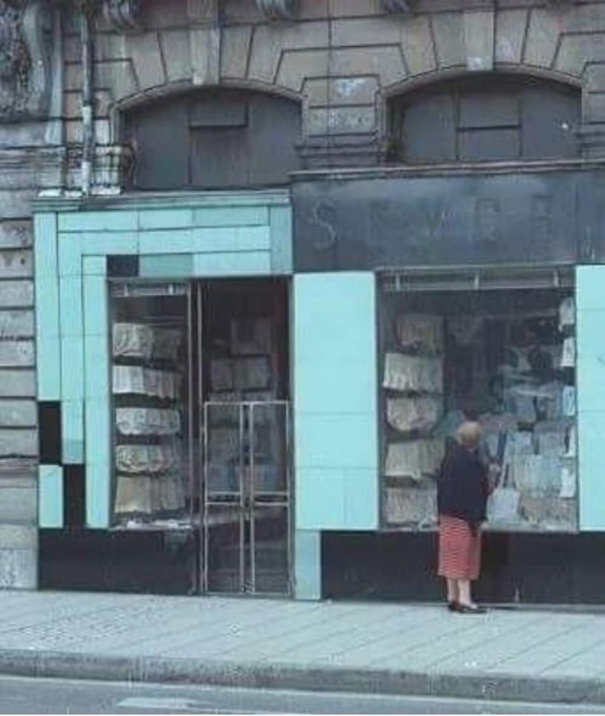 El escaparate de Sederías Leyce, en la Escandalera.