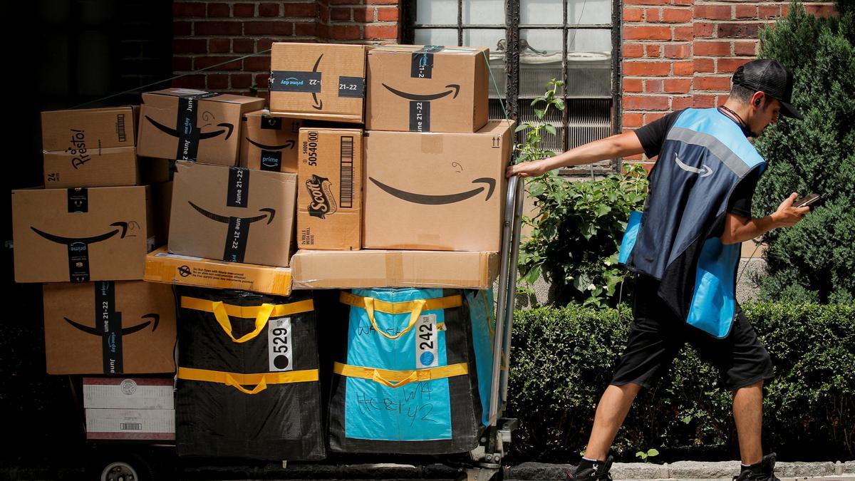 El divertido escondite de un paquete de Amazon que arrasa en redes