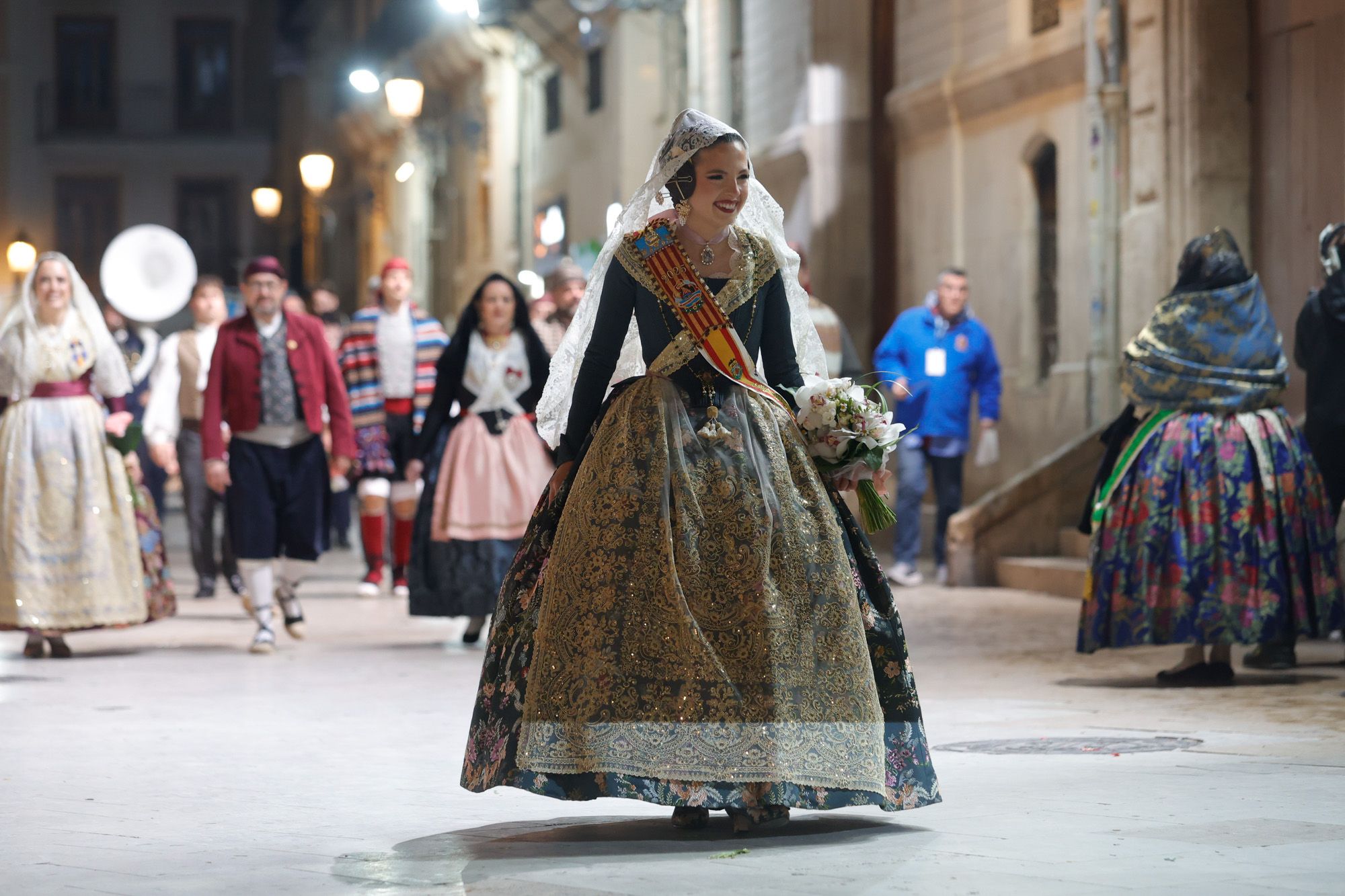 Falleras Mayores en la Ofrenda 2025. Día 17 (3/4)