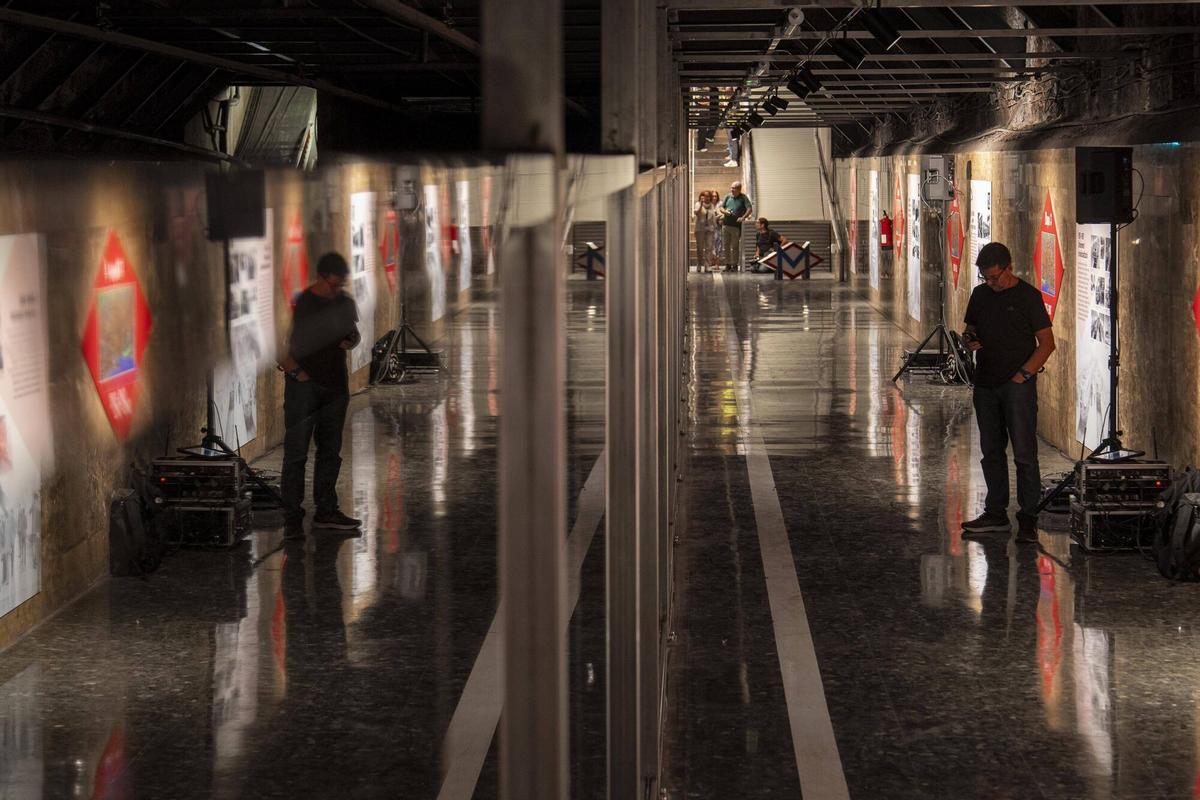 TMB abre la estación de metro ‘fantasma’ de Gaudí en Barcelona, el 2 de octubre de 2025.