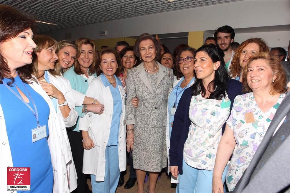 Fotogalería: La Reina Doña Sofía inaugura el acto central del 40º aniversario del Hospital Reina Sofía