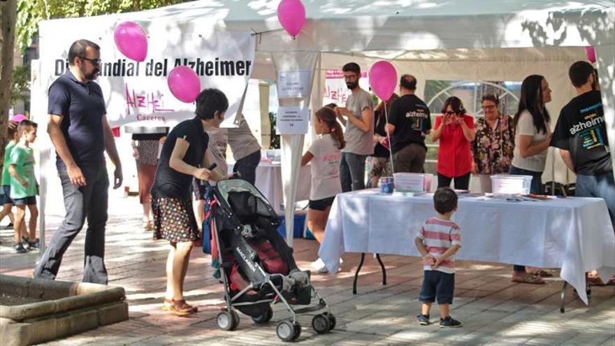 CArpa de la memoria en el paseo de cánovas