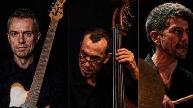 Santiago Quintáns (iz.), Paco Charlín (c.) y Ramón Ángel Rey. |