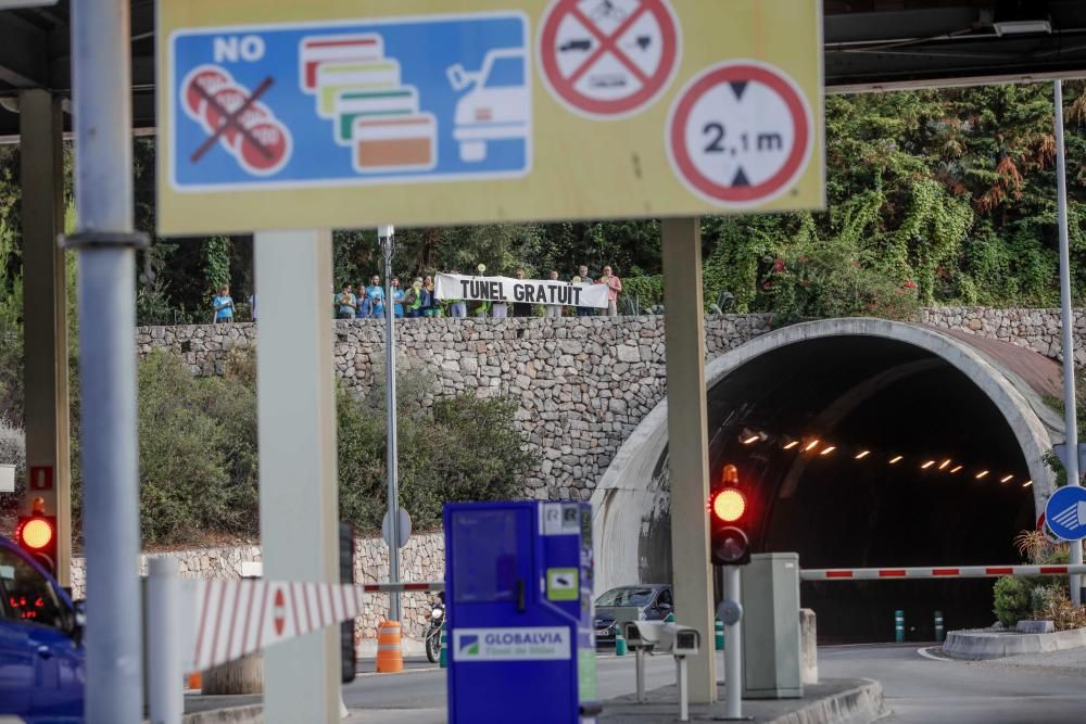 Protesta en el túnel  de Sóller