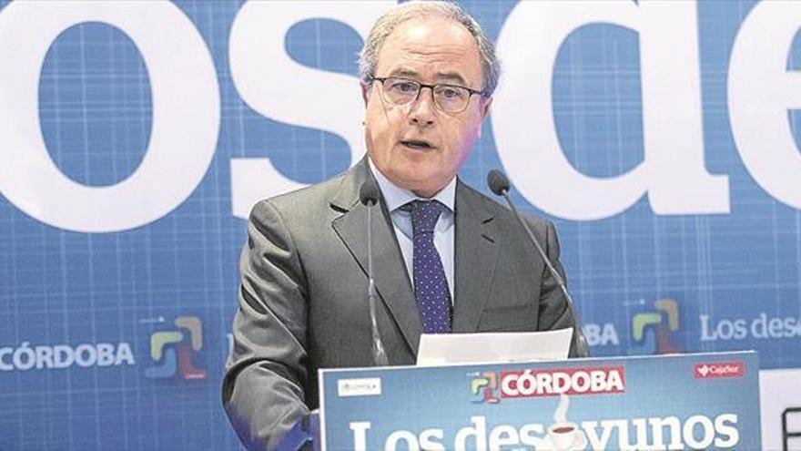 Antonio Díaz: &quot;Hay que ver la base logística militar de Córdoba con las luces largas del desarrollo&quot;
