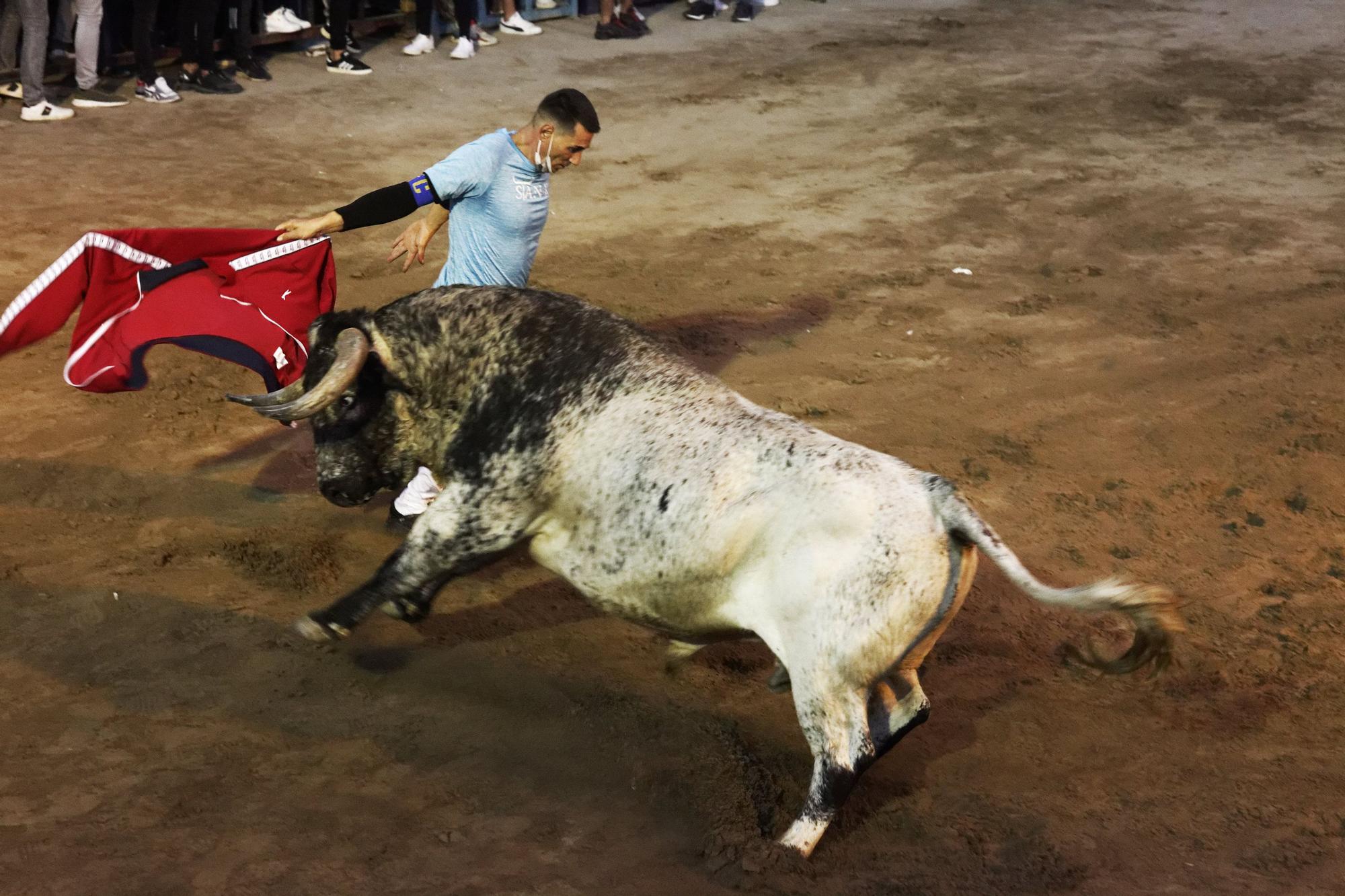 Las mejores fotos del primer día taurino de la Fira d'Onda 2021