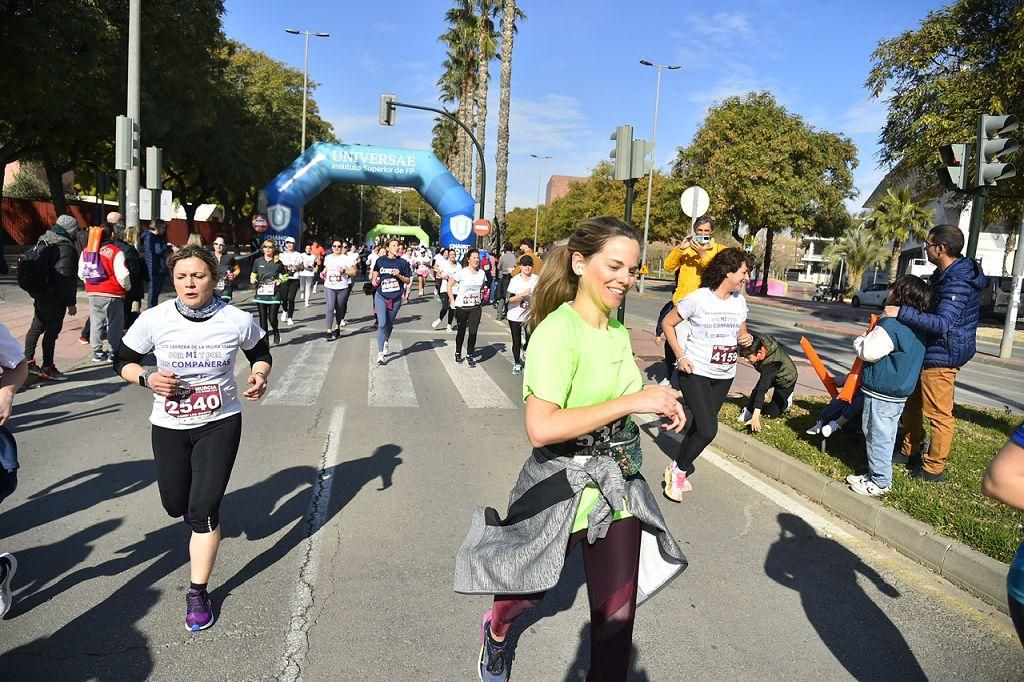 Carrera de la Mujer: recorrido por avenida de los Pinos, Juan Carlos I y Cárcel Vieja (2)