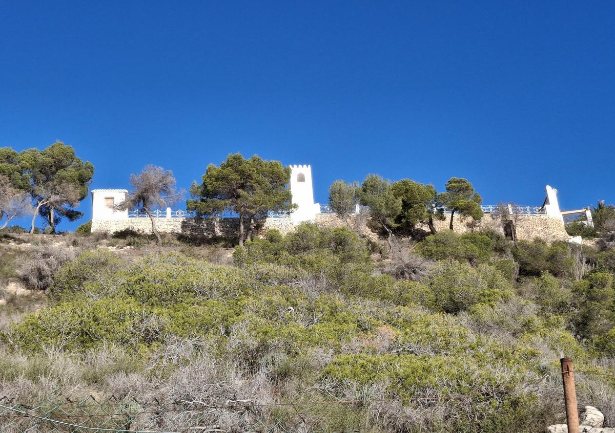 La terraza del chalé que acabará demolido