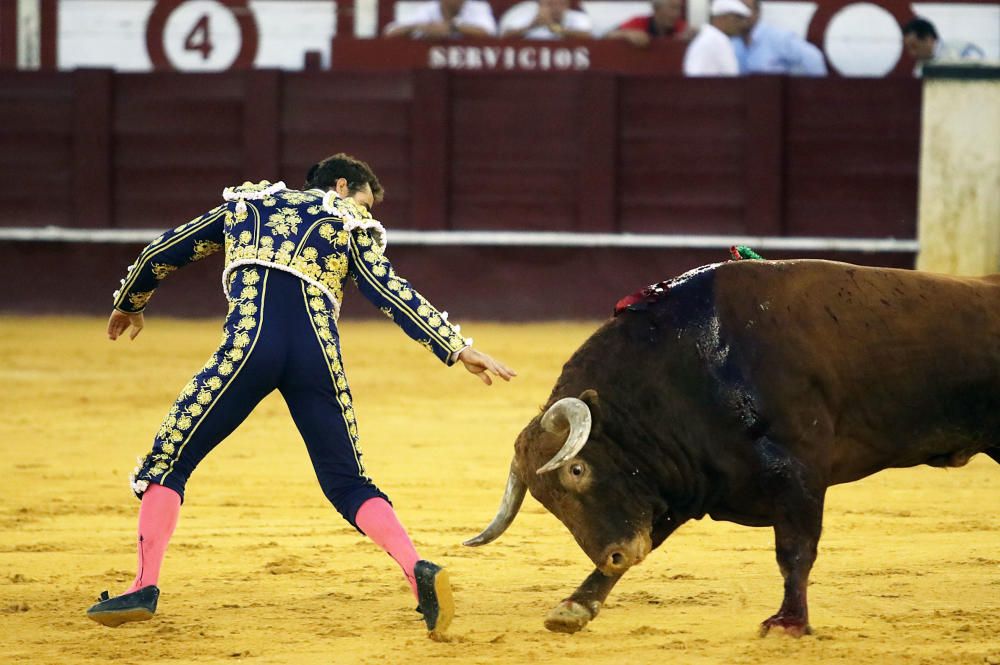 Toros | Segunda de abono de la Feria 2017