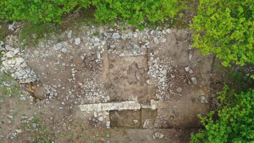 Moaña retoma el estudio de la Torre de Meira para descubrir el uso de la estructura del patio