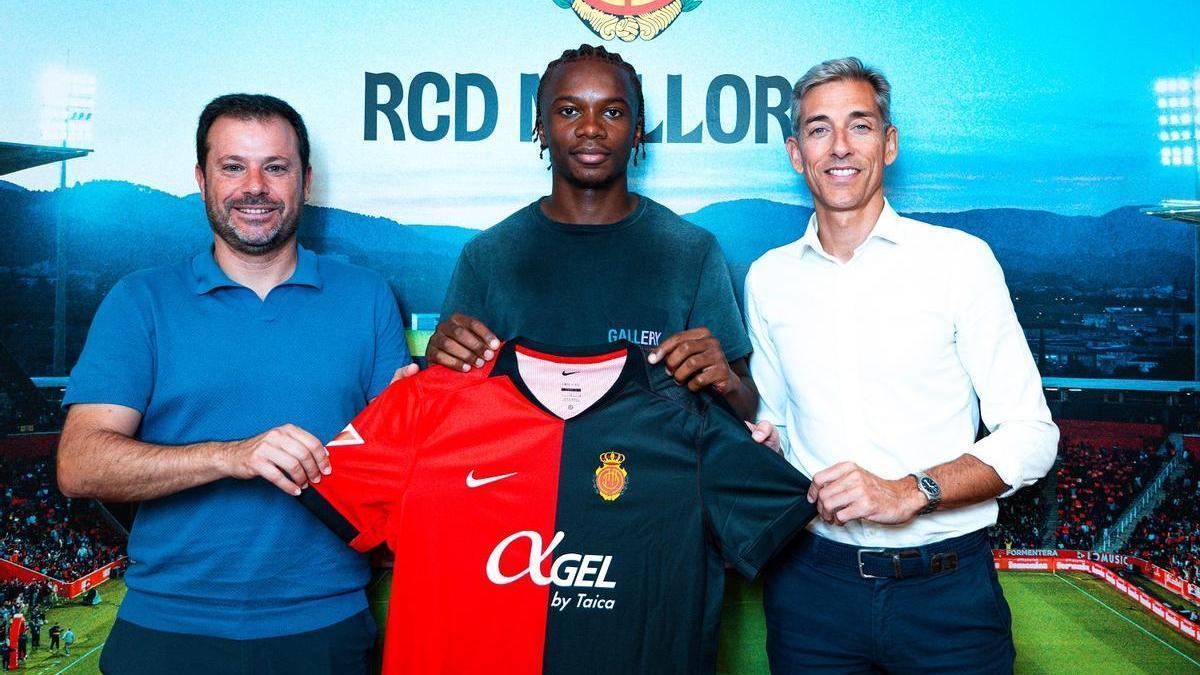 FICHAJE FÚTBOL | El Mallorca hace oficial la llegada de Aboubaka Soumahoro