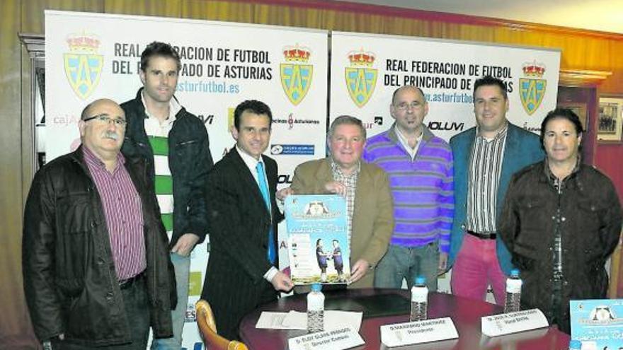 La Federación Asturiana organiza  su primer campus