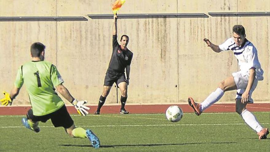 El Elche B infringe un castigo al Segorbe