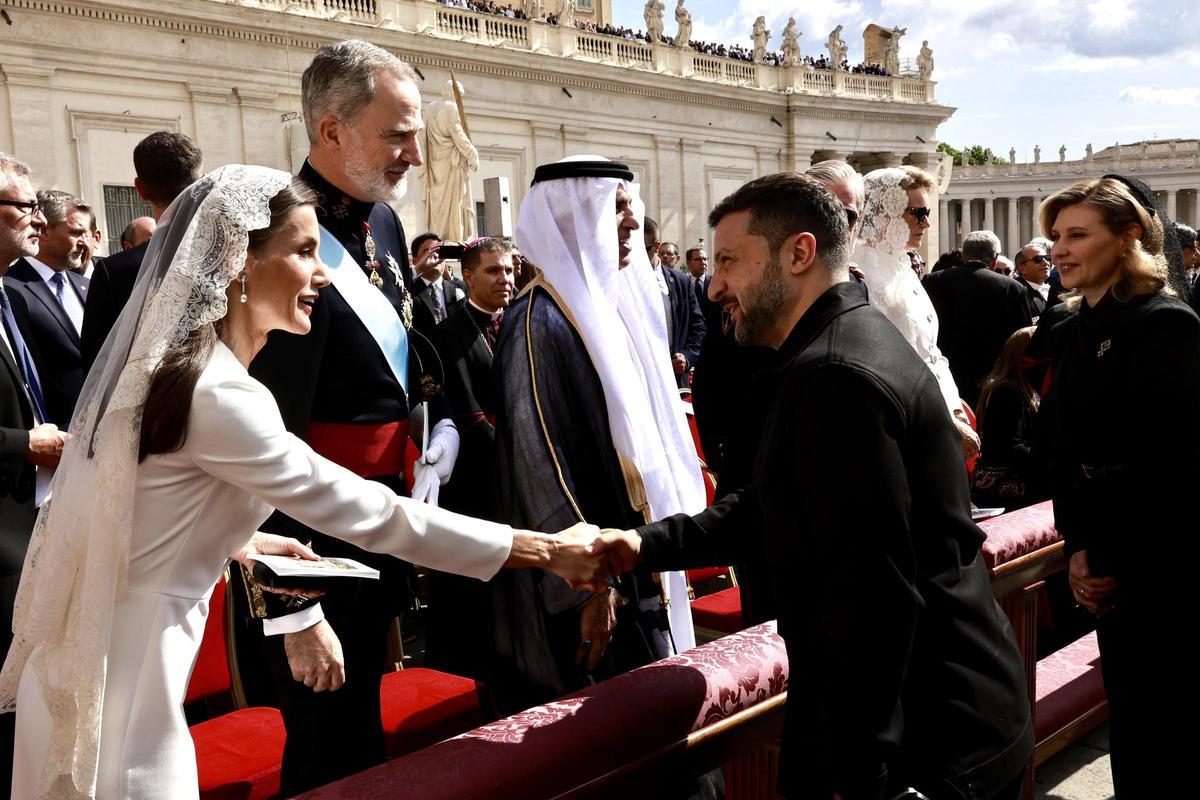 La reina, con el presidente ucraniano Zelenski