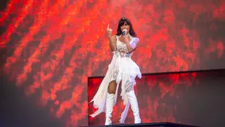 Aitana destapa su ’show’ más ambicioso, una febril oda al cambio en el Estadi Olímpic