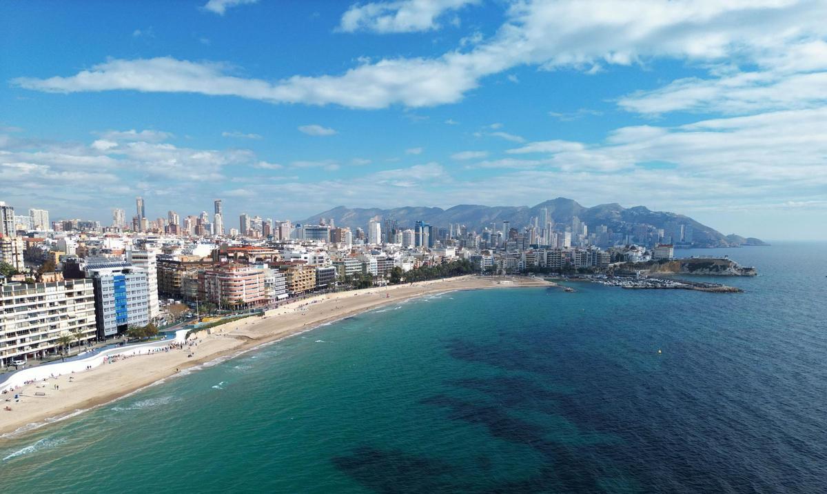 El Ayuntamiento de Benidorm y Veolia han sostenido durante los últimos 20 años una política continuada de inversión y que hoy sitúa a la ciudad como un ejemplo en eficiencia, sostenibilidad.