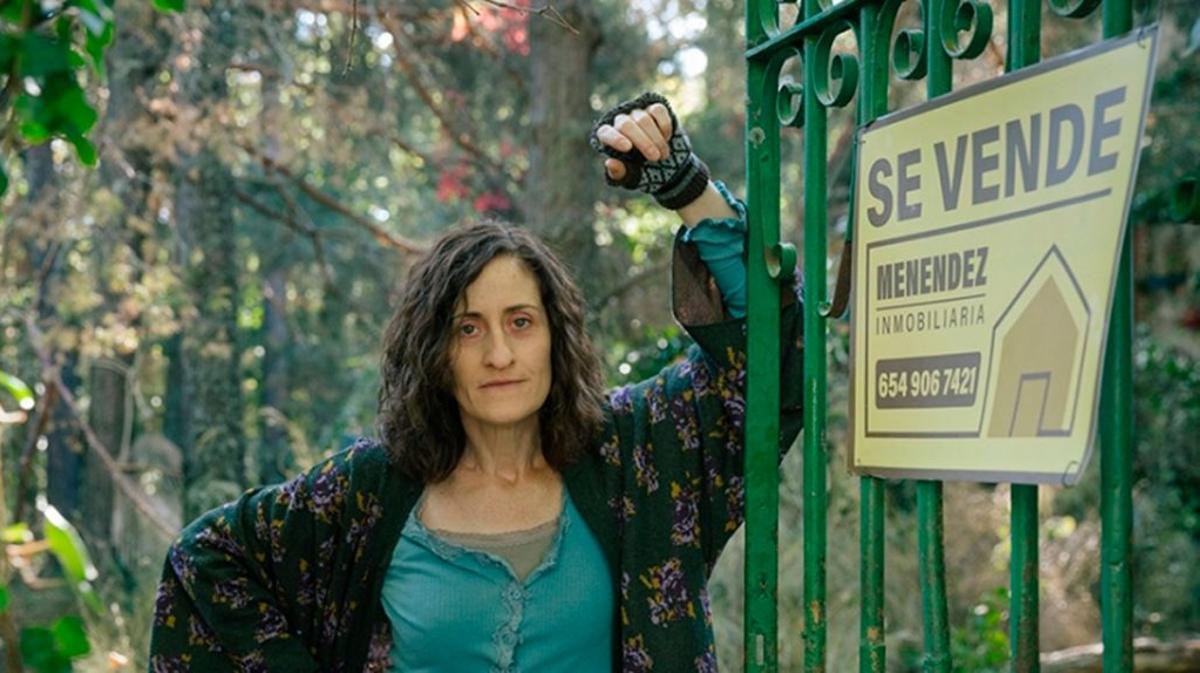 Fotograma de “Historias lamentables”, película interpretada por Laura Gómez-Lacueva, a quien Fundación CAI dedica la XVIII Edición de Noches de Verano.