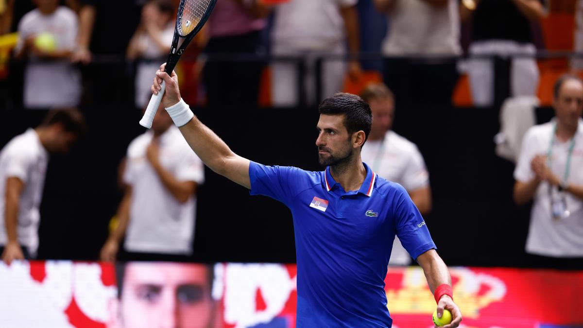Novak Djokovic celebra un triunfo de Serbia en la Copa Davis.