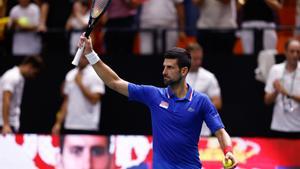 Archivo - Novak Djokovic celebra un triunfo de Serbia en la Copa Davis.