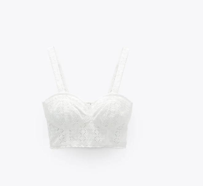 Top tipo bralette blanco de Zara