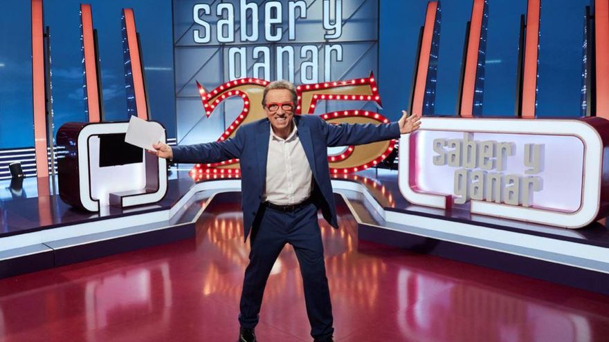 Frank Blanco a Saber y Ganar: el conocido presentador se cuela en el concurso del mítico Jordi Hurtado